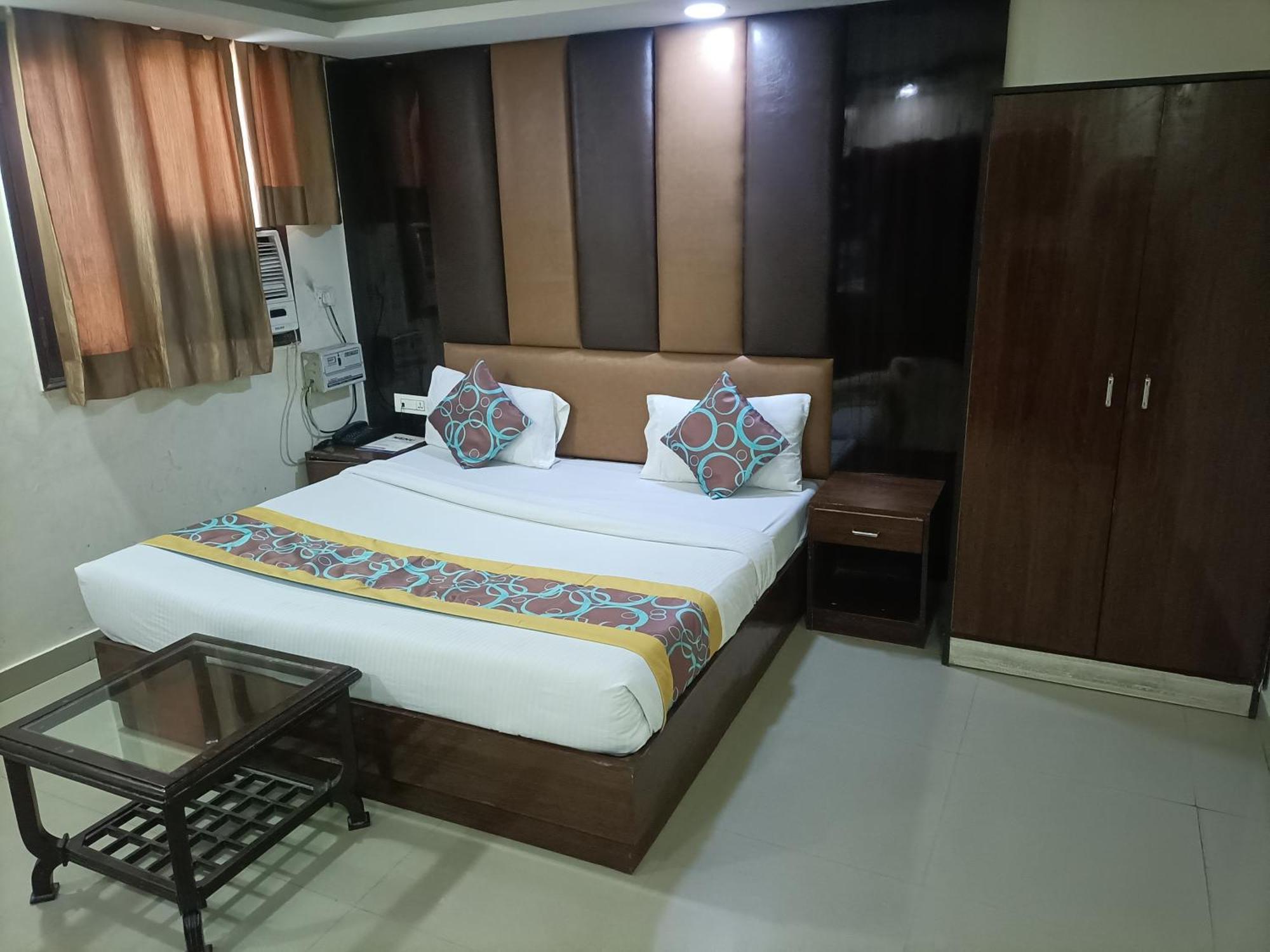Hotel Ringer Új-Delhi Kültér fotó